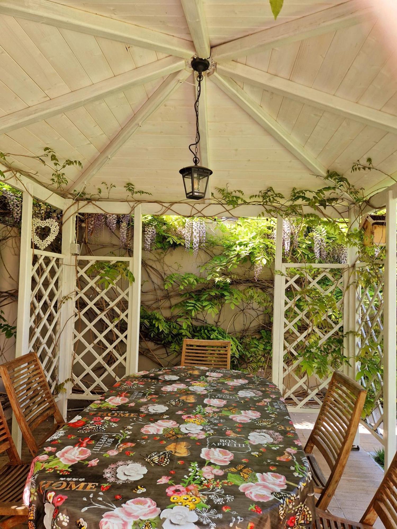 Serra Di Mare Casa Con Giardino Livorno Exteriör bild